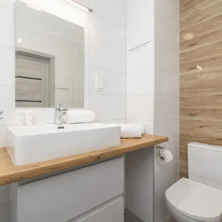 Krakow Elegant Apartment Near The Water Park By Rent Like Home Exterior photo