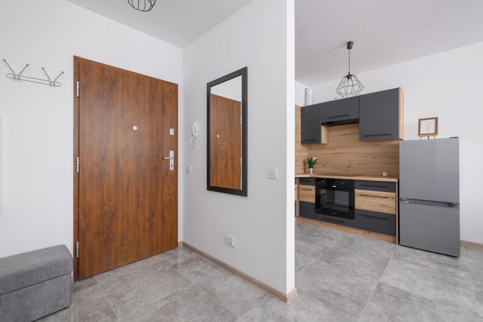 Elegant Near The Water Park By Rent Like Krasków